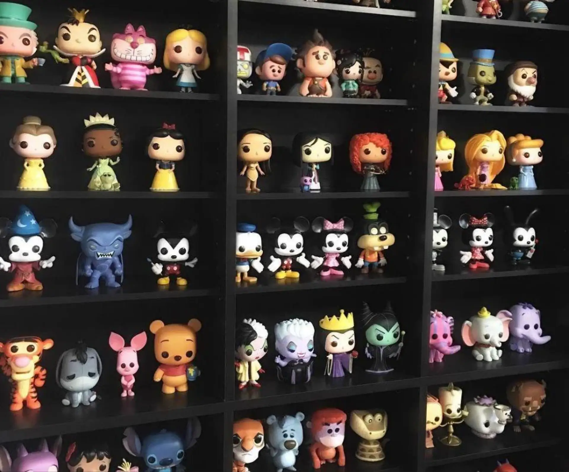 Pared de figuras coleccionables Funko Pop